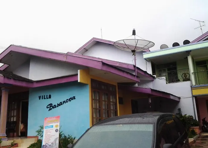 Villa And Resto Basanova Batu (East Java)